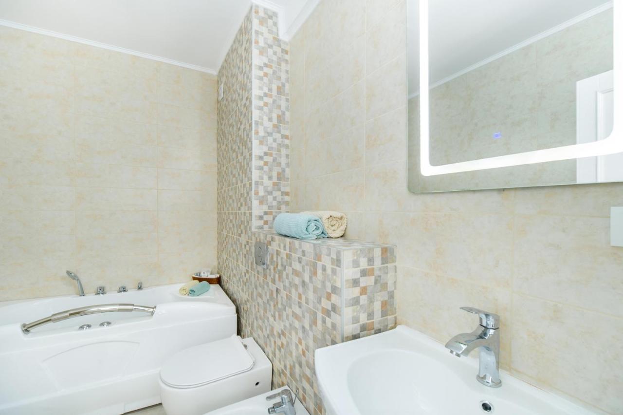 Mira Residence Apart & Penthouse Năvodari Kültér fotó